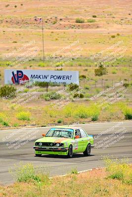 media/May-05-2024-Lucky Dog Racing (Sun) [[8a365fce5b]]/1030am-Turn 3/